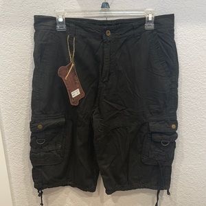 NWT Fashion wear men’s cargo shorts